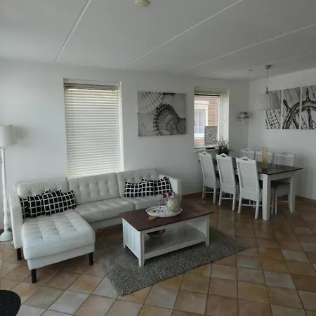 Waterbase Διαμέρισμα