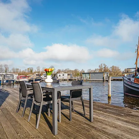 Διαμέρισμα Waterbase